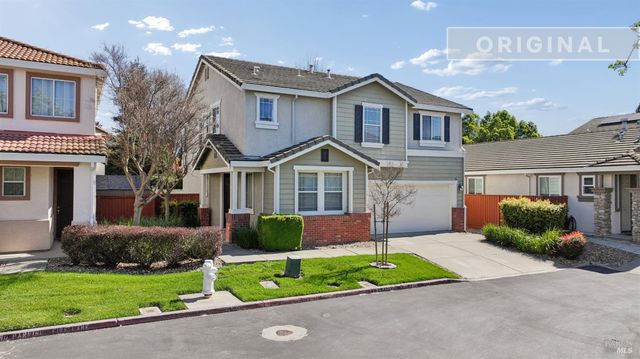 231 Roundhill Ct, Vacaville, CA 95687