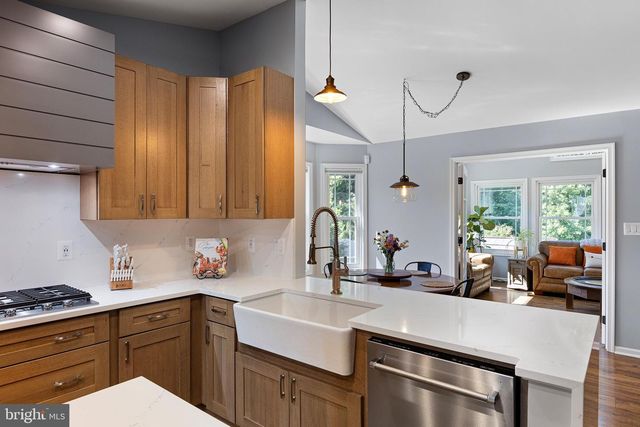 83 LAKSHMAN TRL, Dover, DE 19904
