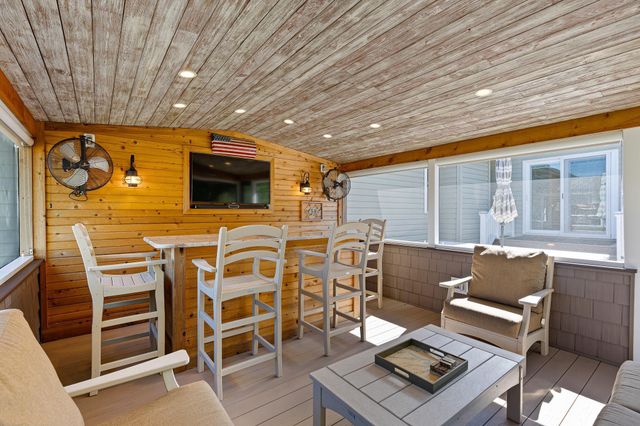 83 LAKSHMAN TRL, Dover, DE 19904