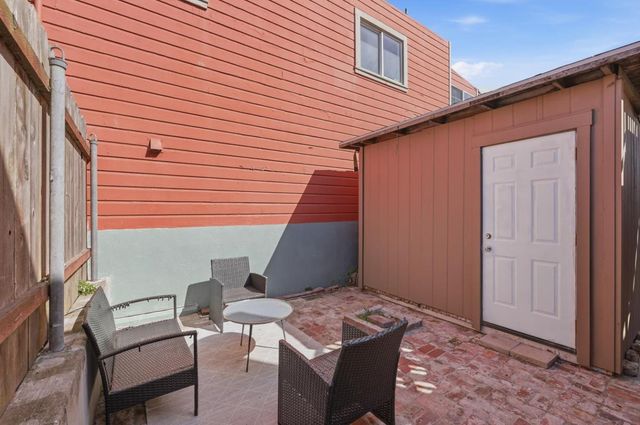 3236 San Jose Avenue, Daly City, CA 94014