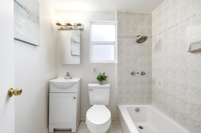 3236 San Jose Avenue, Daly City, CA 94014