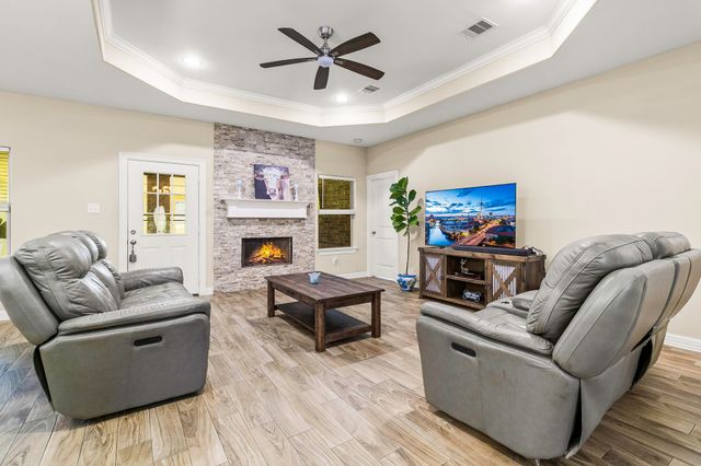 132 Coral Gables, Trinity, TX 75862