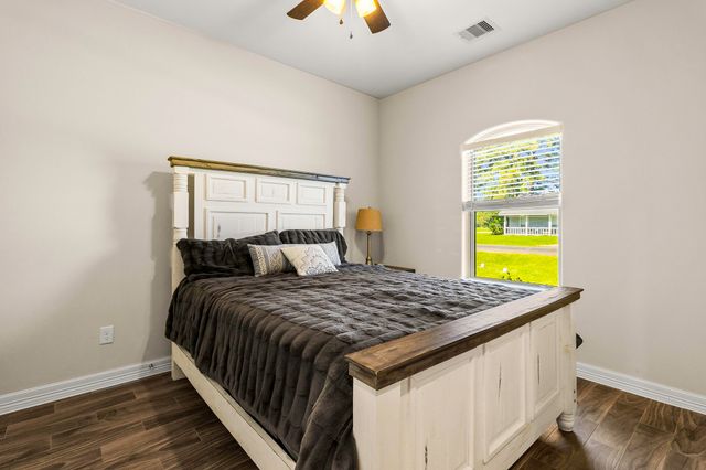 132 Coral Gables, Trinity, TX 75862