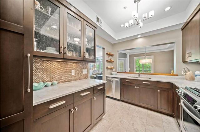 3636 Habersham Road NW 1103, Atlanta, GA 30305