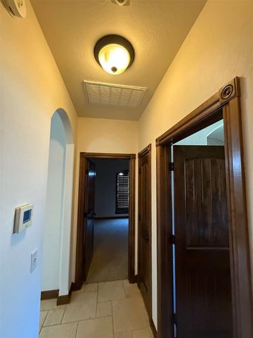 2604 SW 69th St, Lawton, OK 73505