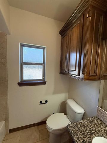 2604 SW 69th St, Lawton, OK 73505