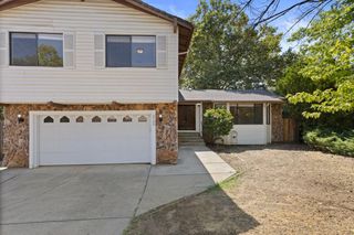 2700 Cambridge Rd, Cameron Park, CA 95682