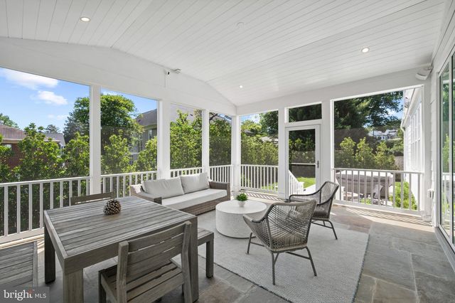 7607 HEMLOCK ST, Bethesda, MD 20817