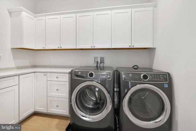 7607 HEMLOCK ST, Bethesda, MD 20817