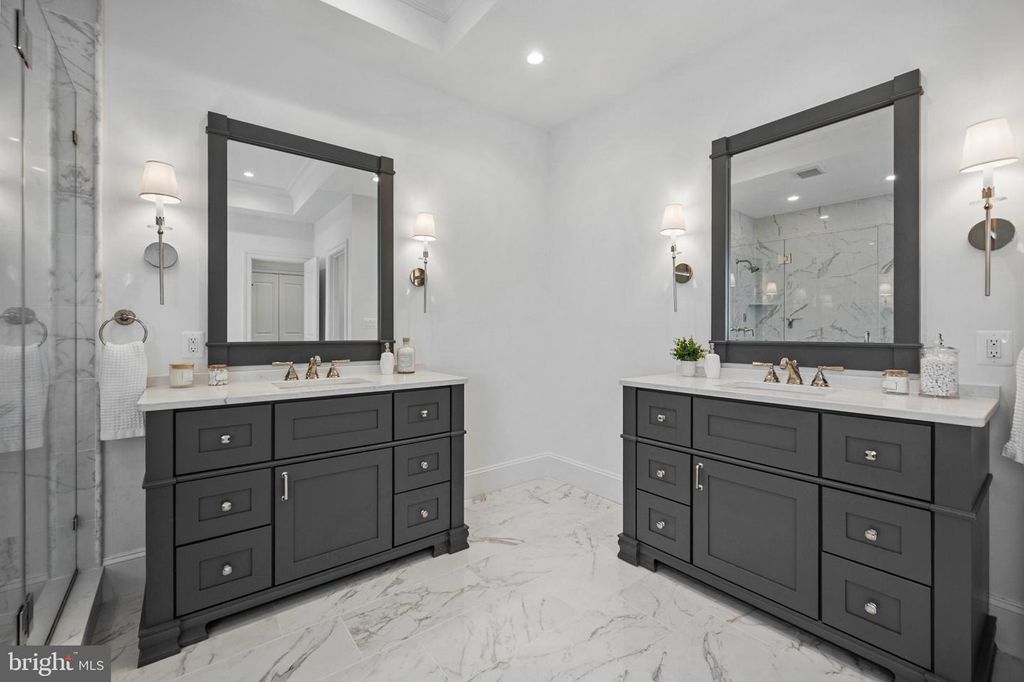 Image 37 of property listing at 7607 HEMLOCK ST, Bethesda, MD 20817