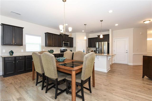 1629 Coopers Hawk Drive, Kernersville, NC 27284