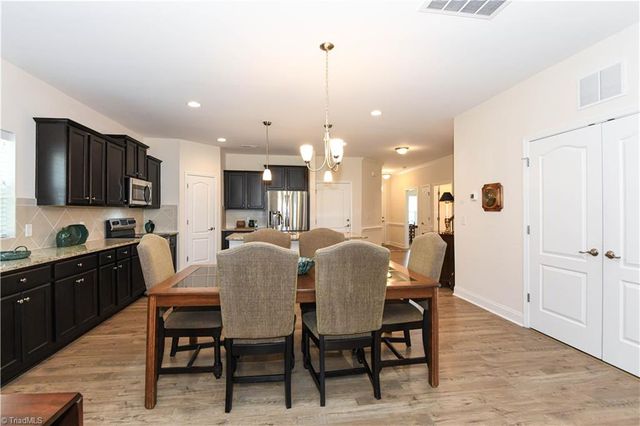 1629 Coopers Hawk Drive, Kernersville, NC 27284
