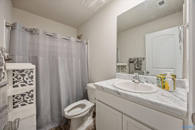 108 Tobin Lane, Hazel Green, AL 35750