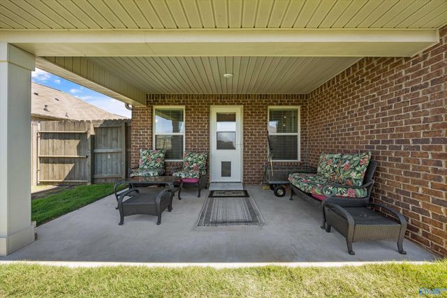 108 Tobin Lane, Hazel Green, AL 35750