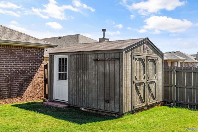 108 Tobin Lane, Hazel Green, AL 35750