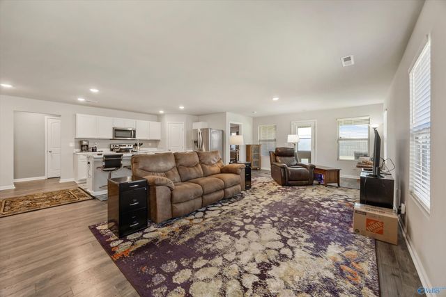 108 Tobin Lane, Hazel Green, AL 35750