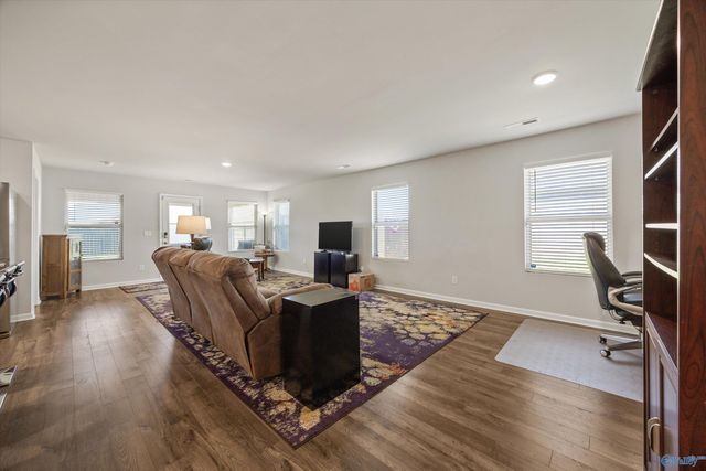 108 Tobin Lane, Hazel Green, AL 35750