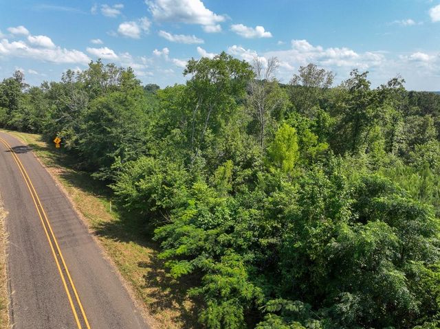 05 State Road 35, Geneva, TX 75959