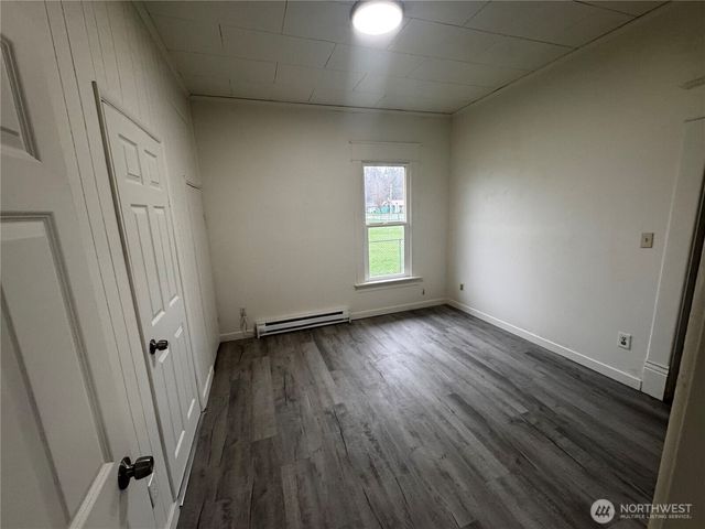 517 Water Street, South Bend, WA 98586