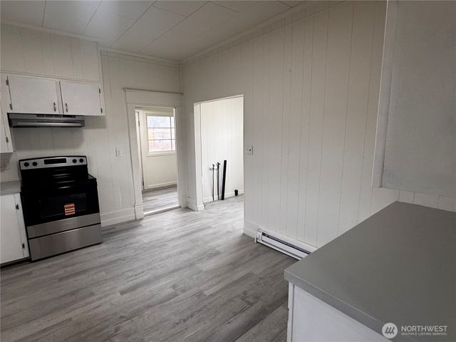 517 Water Street, South Bend, WA 98586