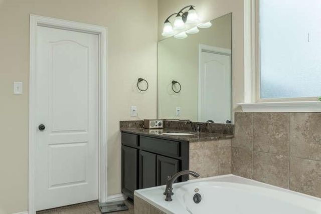 2469 Millbrook LOOP, Leander, TX 78641