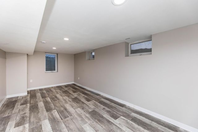 1700 Sherwood Avenue, Saint Paul, MN 55106