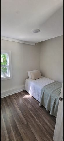 350 West Street 5, Ludlow, MA 01056