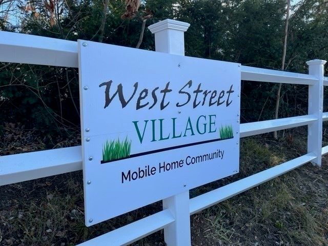 350 West Street 5, Ludlow, MA 01056