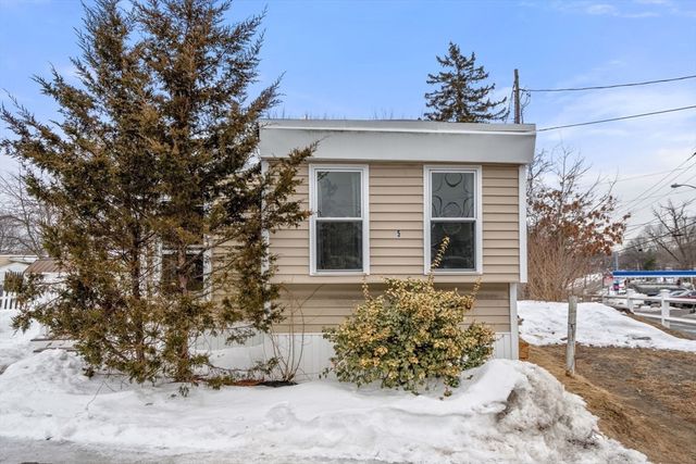 350 West Street 5, Ludlow, MA 01056