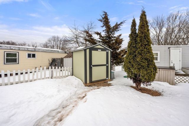 350 West Street 5, Ludlow, MA 01056