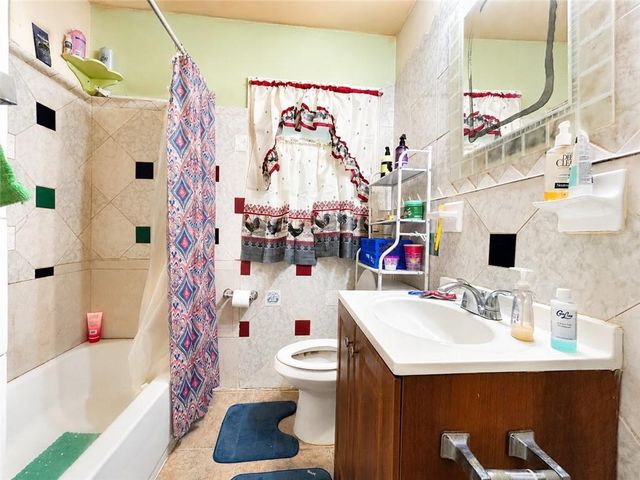 1035 Stoneybrook Road, Forest Park, GA 30297