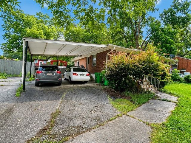 1035 Stoneybrook Road, Forest Park, GA 30297