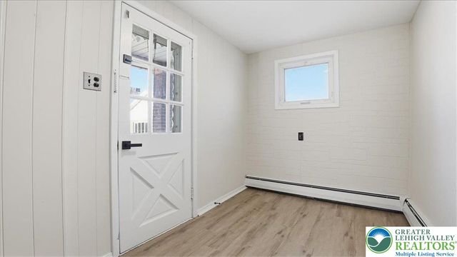 165 West 16th Street, Northampton Boro, PA 18067