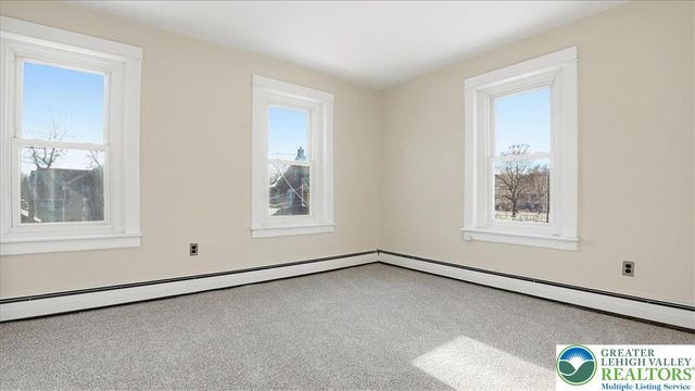 165 West 16th Street, Northampton Boro, PA 18067