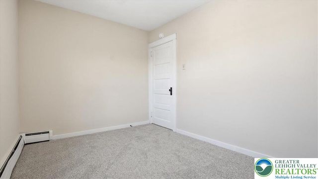 165 West 16th Street, Northampton Boro, PA 18067