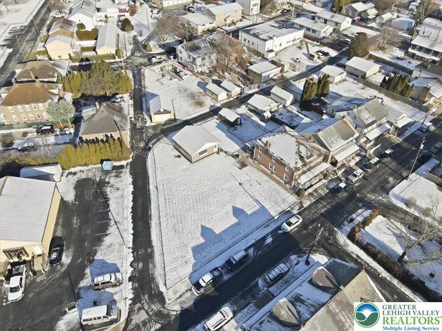 165 West 16th Street, Northampton Boro, PA 18067