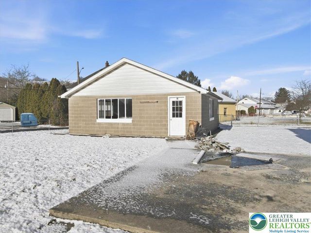 165 West 16th Street, Northampton Boro, PA 18067