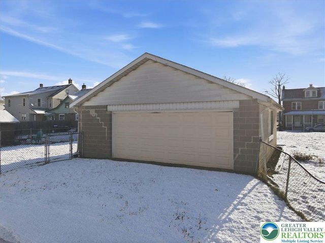 165 West 16th Street, Northampton Boro, PA 18067