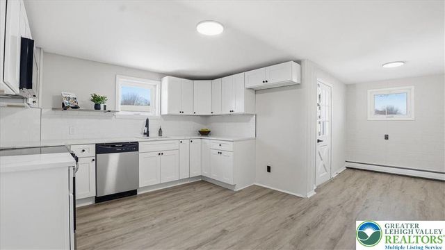 165 West 16th Street, Northampton Boro, PA 18067