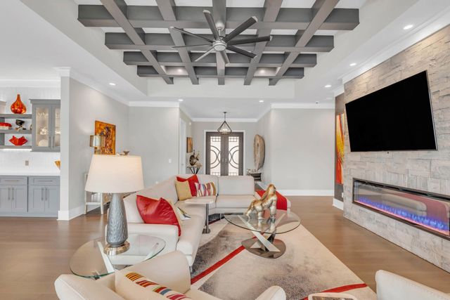 290 Edgewater Way, Jasper, TN 37347