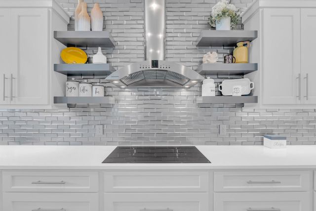 290 Edgewater Way, Jasper, TN 37347