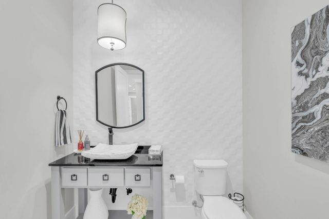 290 Edgewater Way, Jasper, TN 37347