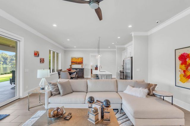 290 Edgewater Way, Jasper, TN 37347