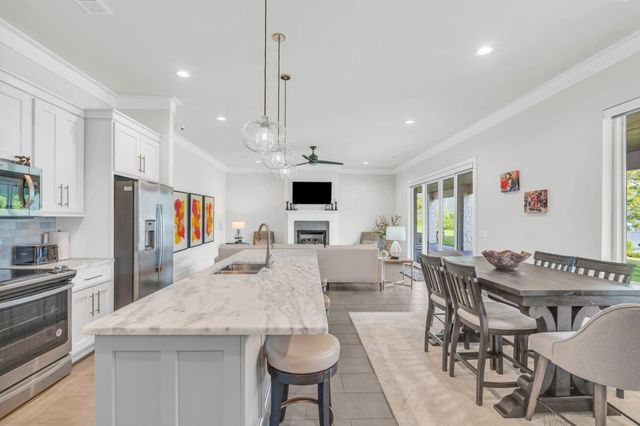 290 Edgewater Way, Jasper, TN 37347