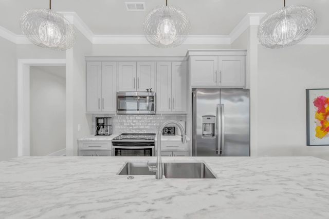 290 Edgewater Way, Jasper, TN 37347