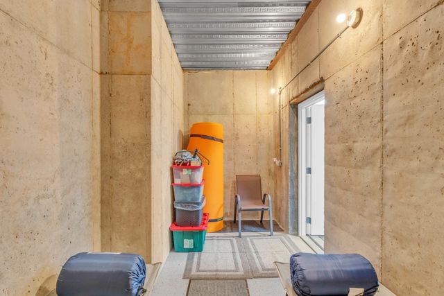 290 Edgewater Way, Jasper, TN 37347