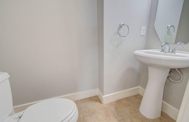 1210 Verde Trails Drive, Houston, TX 77073