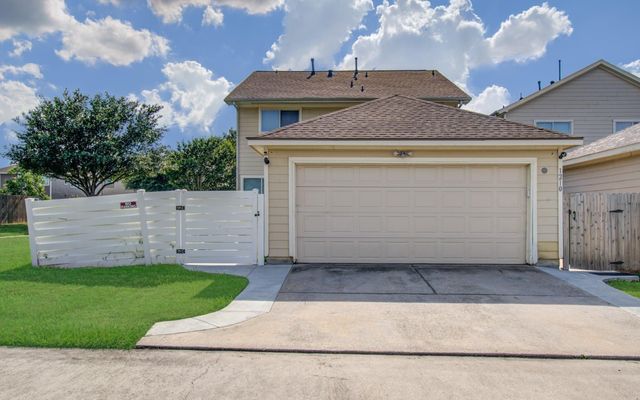 1210 Verde Trails Drive, Houston, TX 77073