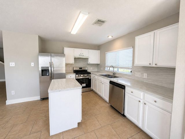 1210 Verde Trails Drive, Houston, TX 77073