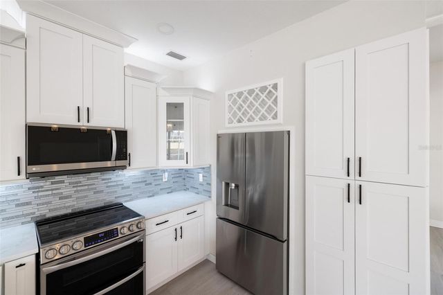 4608 VINTAGE DRIVE, Sarasota, FL 34243